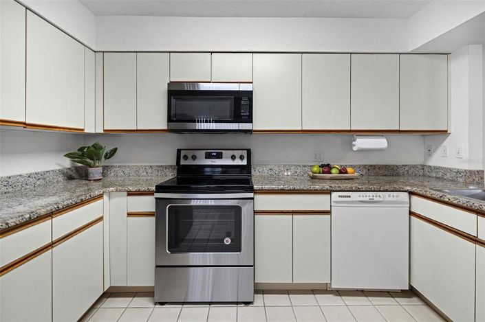 Image No.15-Maison de ville de 3 chambres à vendre à Saint John