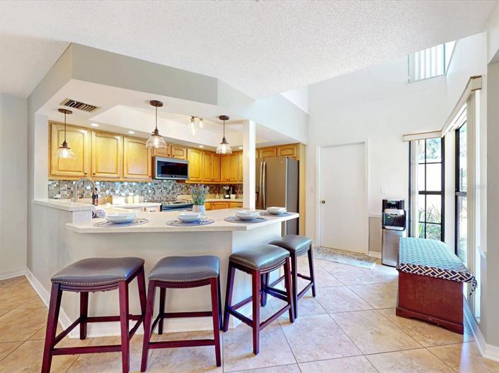 Image No.9-3 Bed Townhouse for sale