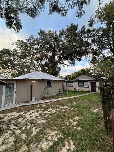 Image No.2-Maison de 6 chambres à vendre à Saint John