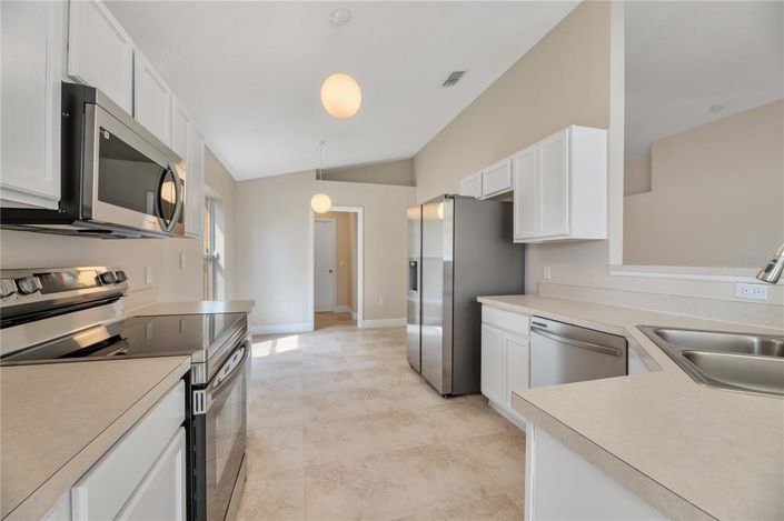 Image No.8-Maison de 3 chambres à vendre à Saint John