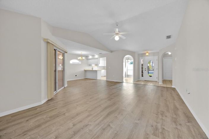 Image No.5-Maison de 2 chambres à vendre à Saint John