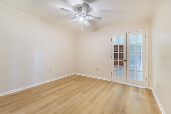 Image No.13-3 Bed House for sale