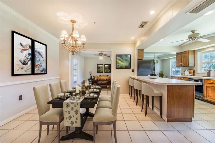 Image No.18-3 Bed House for sale