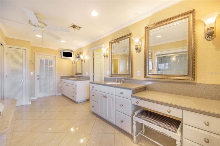 Image No.48-3 Bed House for sale