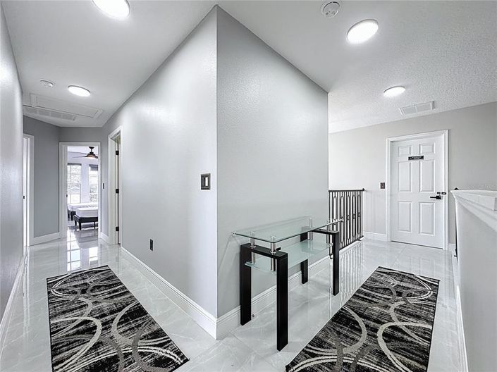 Image No.41-6 Bed House for sale