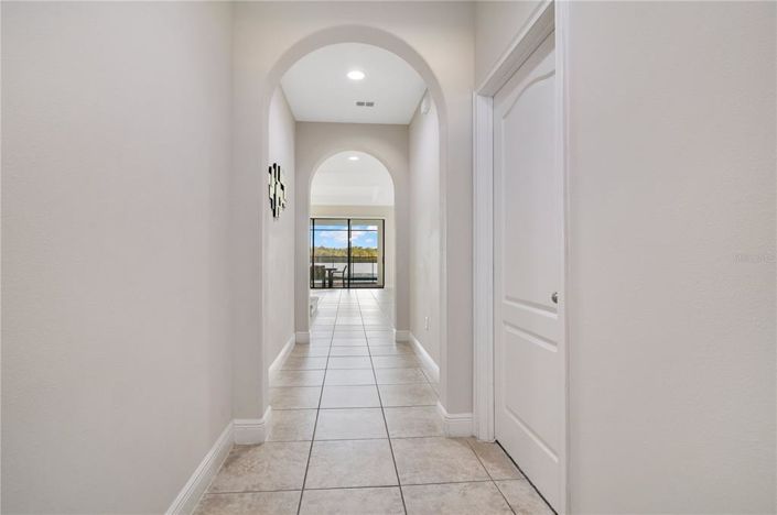 Image No.4-Maison de 4 chambres à vendre à Saint John