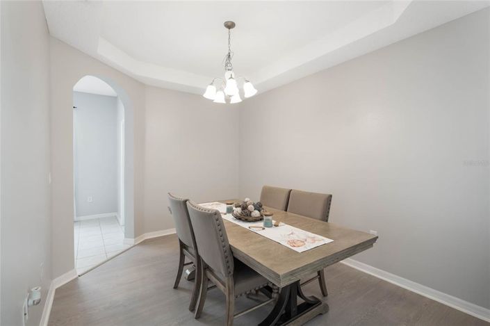 Image No.8-4 Bed House for sale