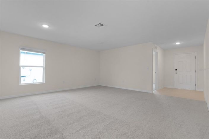 Image No.15-4 Bed House for sale