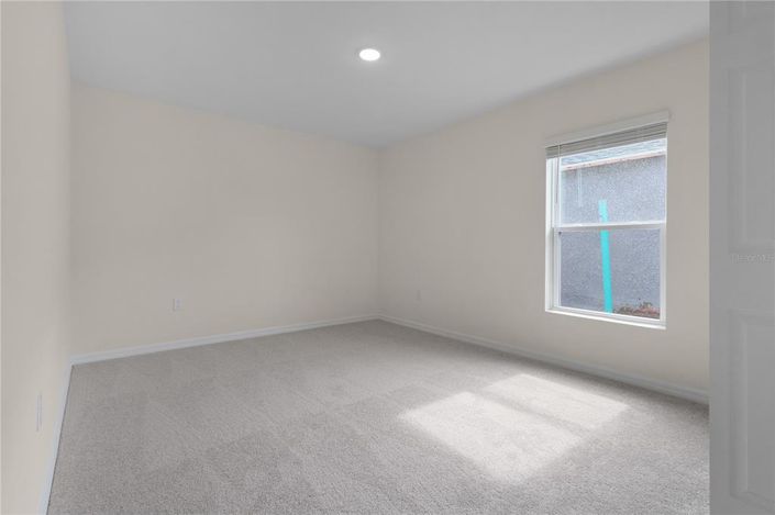 Image No.21-4 Bed House for sale