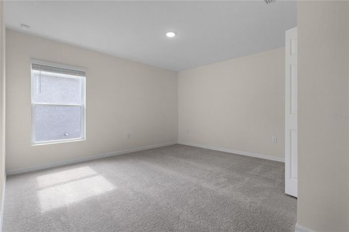 Image No.23-4 Bed House for sale