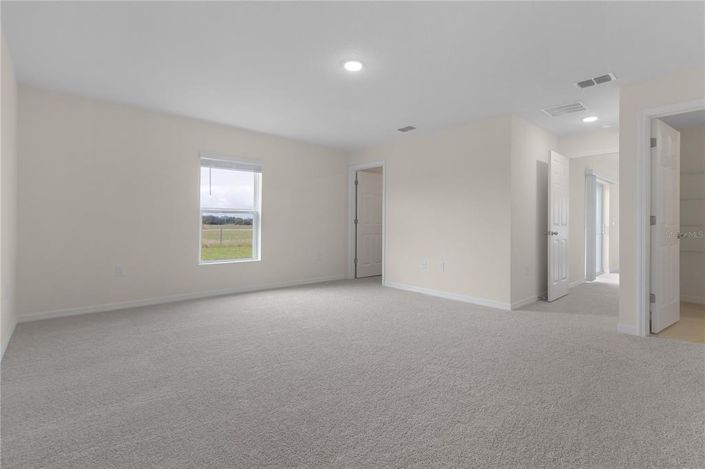 Image No.26-4 Bed House for sale