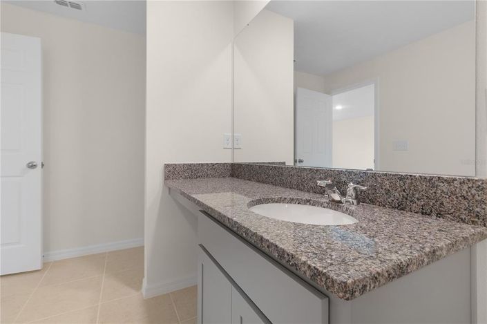 Image No.30-4 Bed House for sale