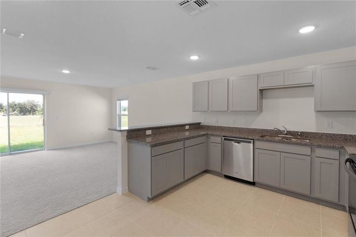 Image No.35-4 Bed House for sale