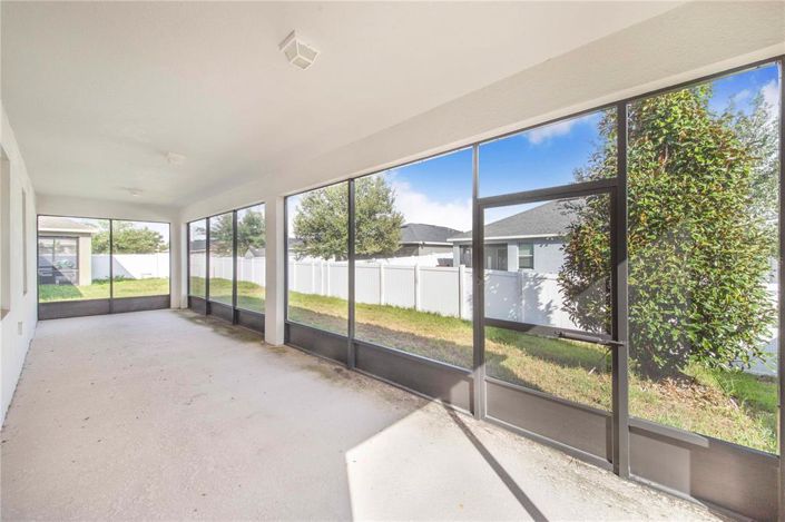 Image No.24-4 Bed House for sale