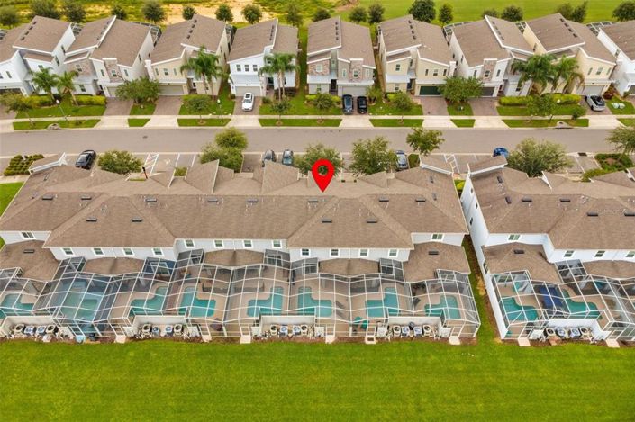 Image No.32-4 Bed Townhouse for sale