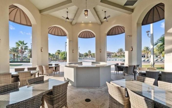 Image No.37-4 Bed Townhouse for sale