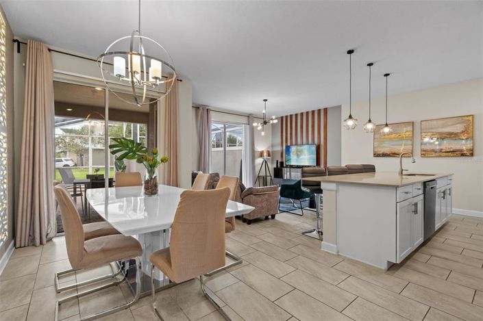 Image No.5-4 Bed Townhouse for sale