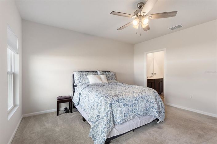 Image No.18-3 Bed House for sale