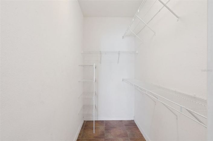 Image No.28-3 Bed House for sale