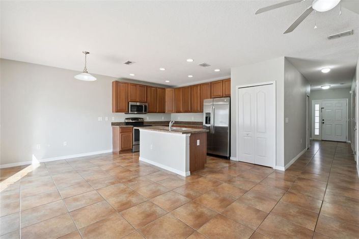 Image No.4-3 Bed House for sale