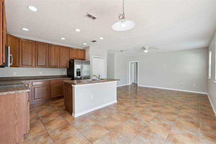 Image No.5-3 Bed House for sale