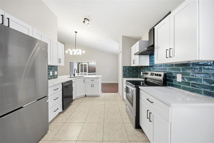 Image No.2-3 Bed House for sale