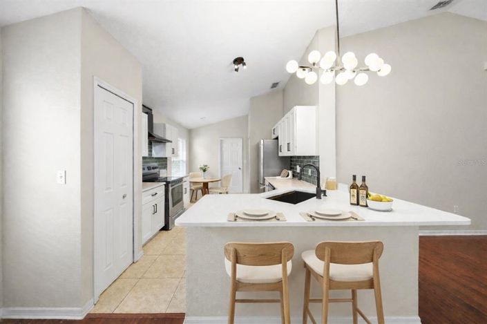 Image No.3-3 Bed House for sale