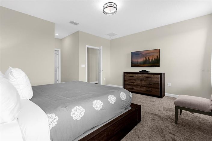 Image No.27-6 Bed House for sale