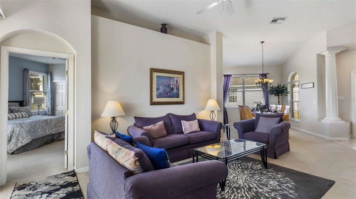 Image No.11-5 Bed House for sale