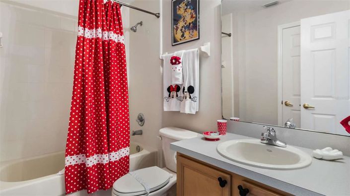 Image No.20-5 Bed House for sale