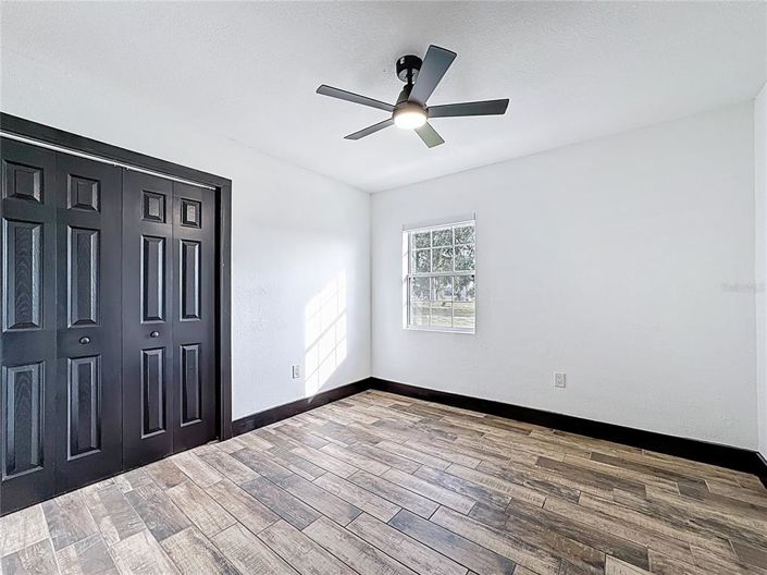 Image No.27-5 Bed House for sale