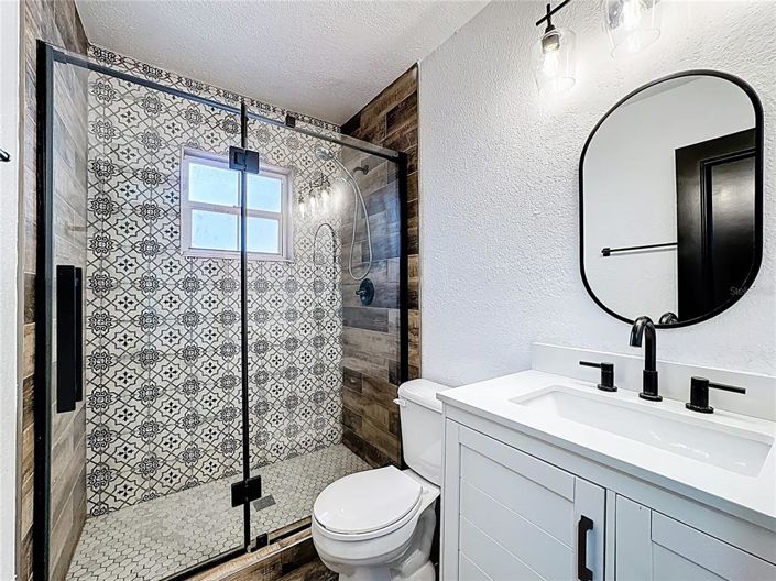 Image No.30-5 Bed House for sale