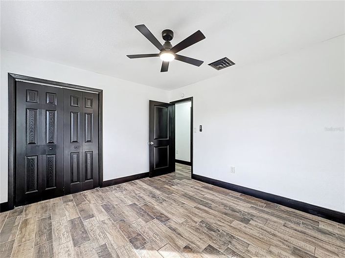 Image No.32-5 Bed House for sale