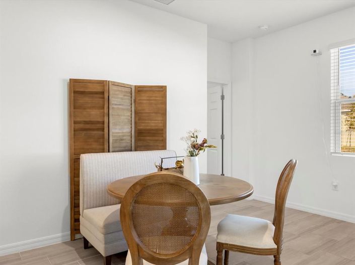 Image No.18-3 Bed House for sale