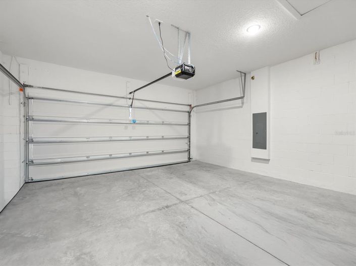 Image No.34-3 Bed House for sale