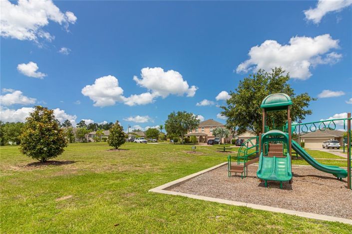 Image No.15-Maison de 4 chambres à vendre à Saint John