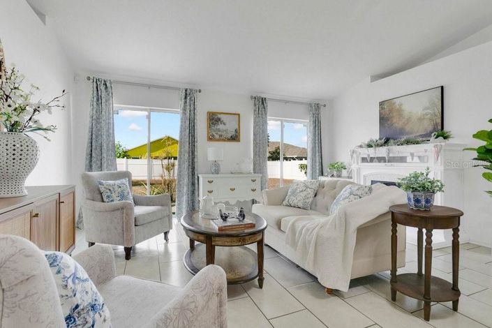 Image No.9-4 Bed House for sale