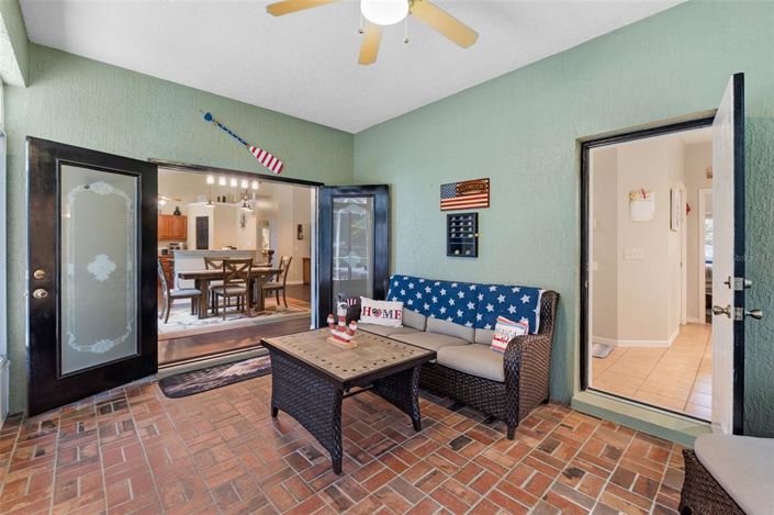 Image No.26-3 Bed House for sale