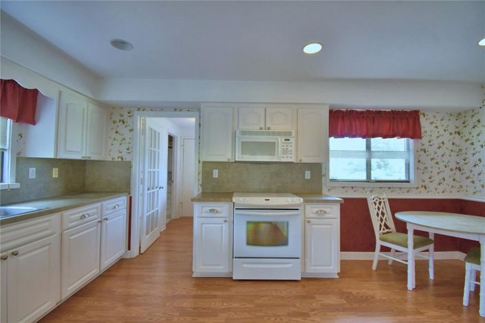 Image No.18-2 Bed House for sale