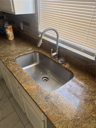 Image No.7-Maison de 4 chambres à vendre à Saint John