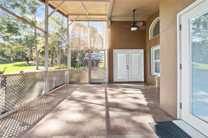 Image No.10-3 Bed House for sale