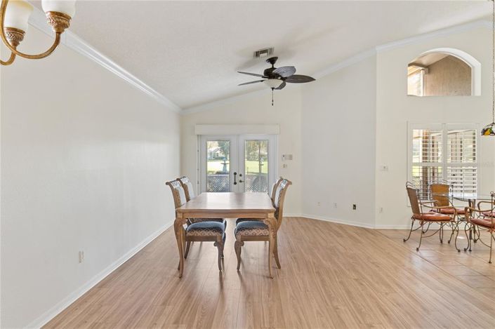 Image No.16-3 Bed House for sale