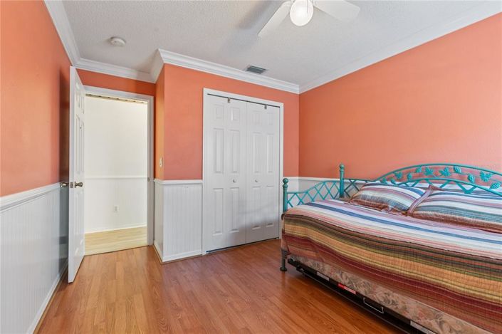 Image No.35-3 Bed House for sale