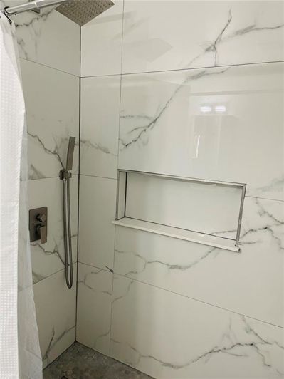 Image No.11-3 Bed House for sale