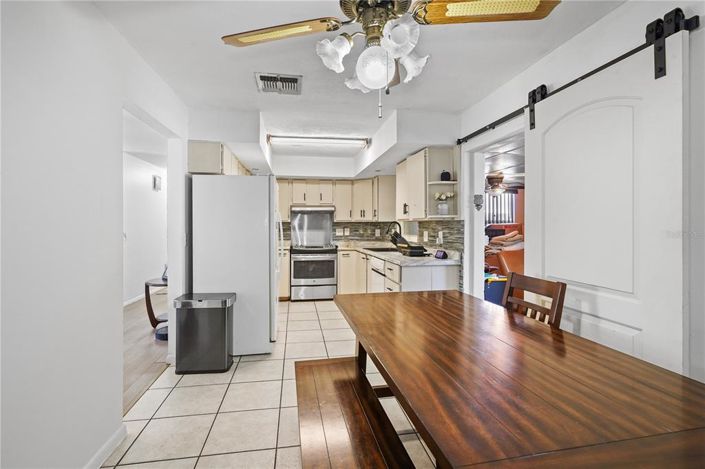 Image No.6-3 Bed House for sale