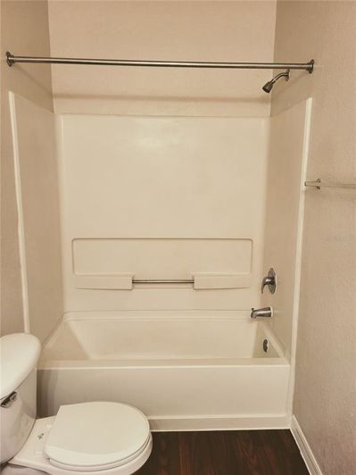 Image No.10-2 Bed Apartment for sale