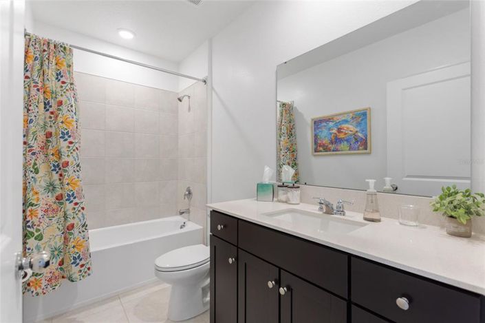 Image No.20-4 Bed House for sale