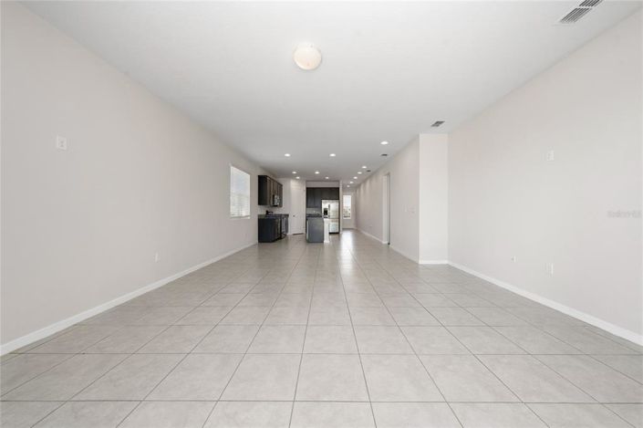 Image No.12-4 Bed House for sale