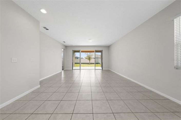 Image No.36-4 Bed House for sale