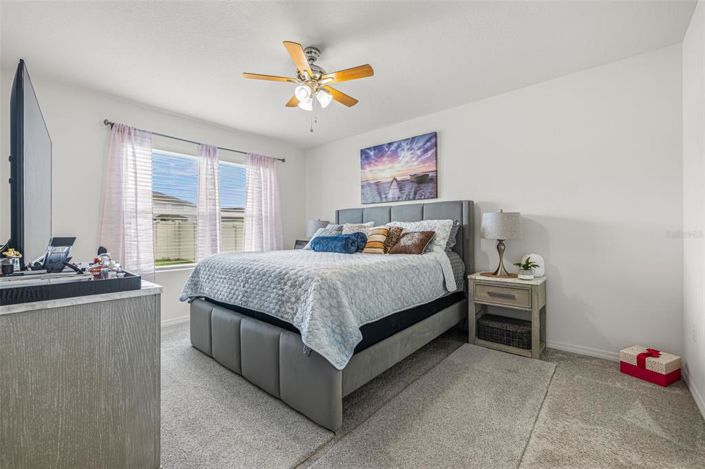 Image No.18-4 Bed House for sale